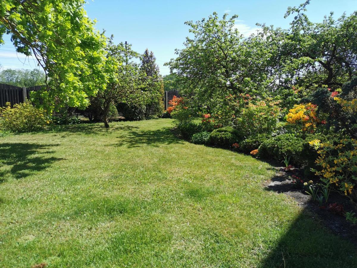 Garden View Home Mārupe Buitenkant foto